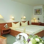 Parkhotel By Steiger 4*