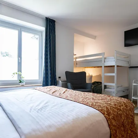 호텔 Hotel Gruenkraft By Steiger Hotels 바트샨다우