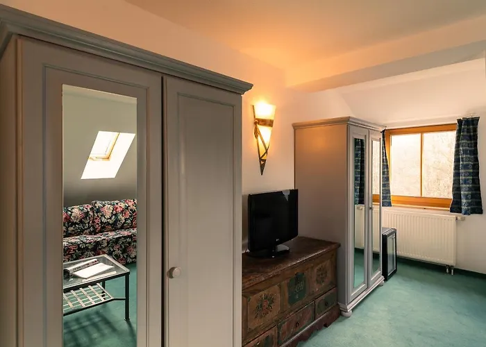 Parkhotel By Steiger Hotel