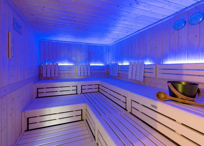 Parkhotel By Steiger 4*